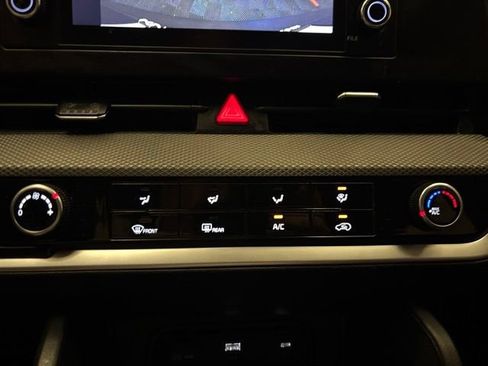 Certified 2023 Kia Sportage LX AWD/4WD image 19