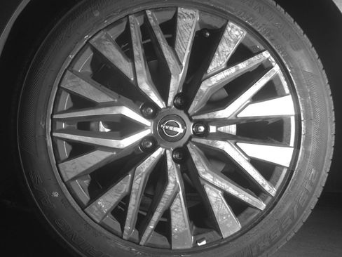 Used 2025 Nissan Altima 2.5 SV image 9