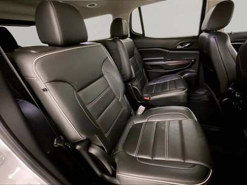 Used 2021 GMC Acadia Denali w/ Denali Ultimate Package AWD/4WD image 21