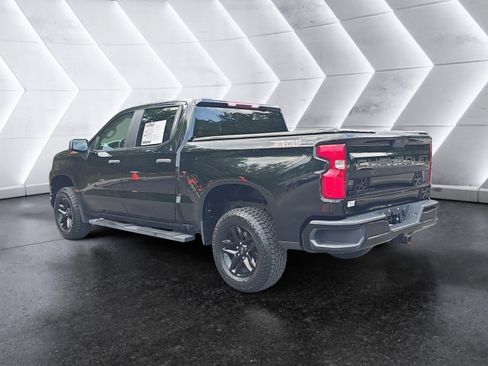 Used 2021 Chevrolet Silverado 1500 Custom Trail Boss w/ LPO, Dark Essentials Package AWD/4WD image 3