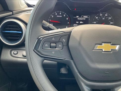 Certified 2026 Chevrolet Trax LS w/ Driver Confidence Package FWD image 45