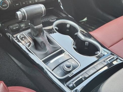 Used 2022 Kia Stinger GT-Line w/ Sun & Sound Package RWD image 18
