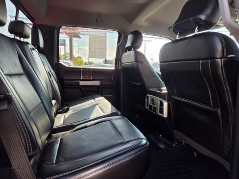Used 2017 Ford F150 Lariat w/ Equipment Group 502A Luxury AWD/4WD image 13