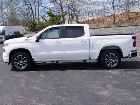 Certified 2024 Chevrolet Silverado 1500 RST w/ Convenience Package II AWD/4WD image 3