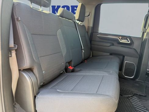 Used 2025 Chevrolet Silverado 3500 LT w/ Safety Package AWD/4WD image 18