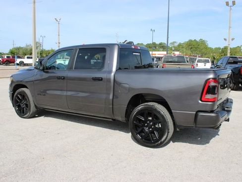 Used 2024 RAM 1500 Laramie AWD/4WD image 7