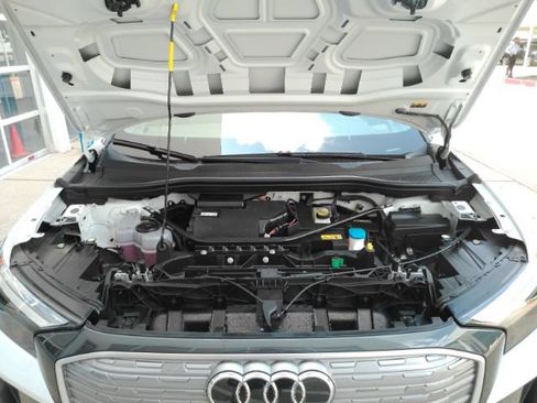 Used 2023 Audi Q4 e-tron Premium Plus w/ Premium Plus RWD image 53