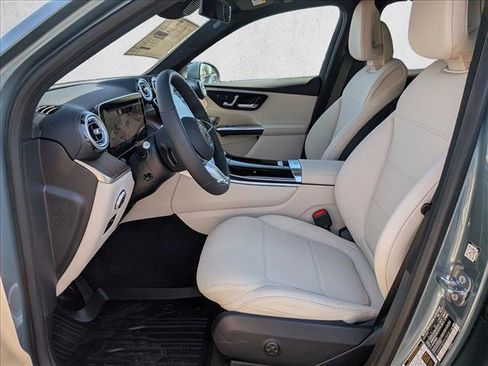 New 2026 Mercedes-Benz GLC 300 4MATIC image 4