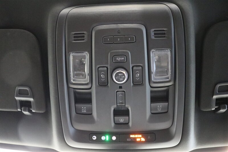 Used 2022 GMC Yukon Denali AWD/4WD image 47