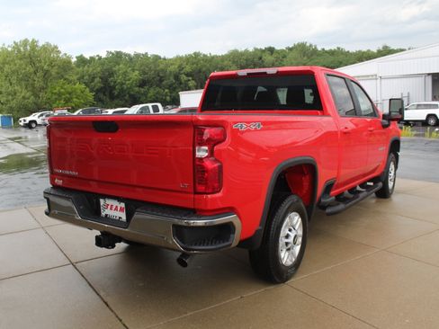 New 2026 Chevrolet Silverado 2500 LT w/ Convenience Package AWD/4WD image 4
