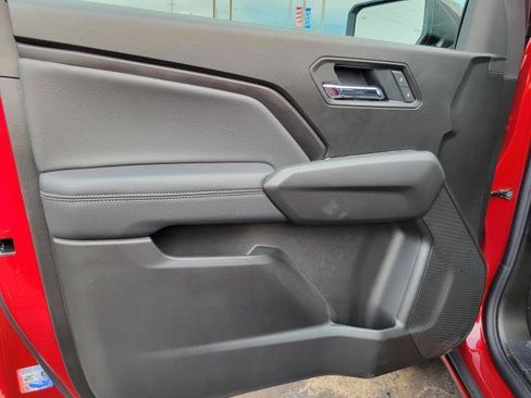 New 2026 Chevrolet Colorado LT w/ LT Convenience Package AWD/4WD image 6