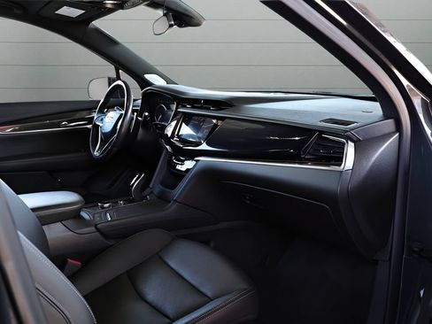 Used 2022 Cadillac XT6 Sport AWD/4WD image 79