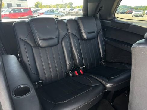 Used 2019 Mercedes-Benz GLS 450 4MATIC image 30