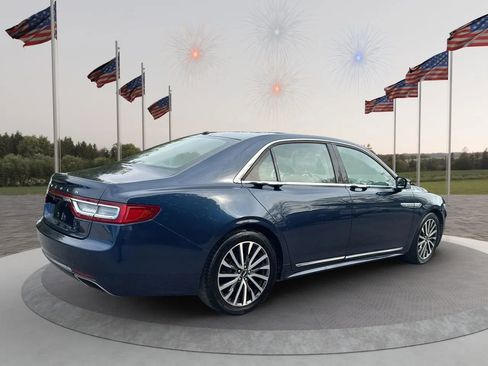 Used 2017 Lincoln Continental Select w/ Climate Package image 5
