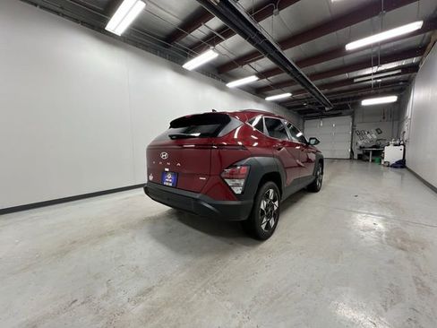 Used 2025 Hyundai Kona SEL image 8