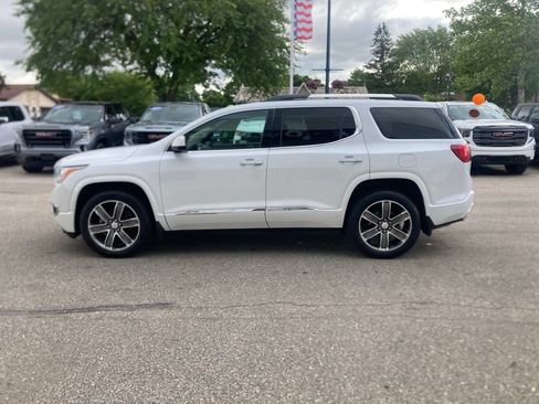 Certified 2019 GMC Acadia Denali w/ GMC Pro Grade Package AWD/4WD image 8