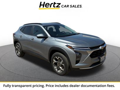 Used 2025 Chevrolet Trax LT