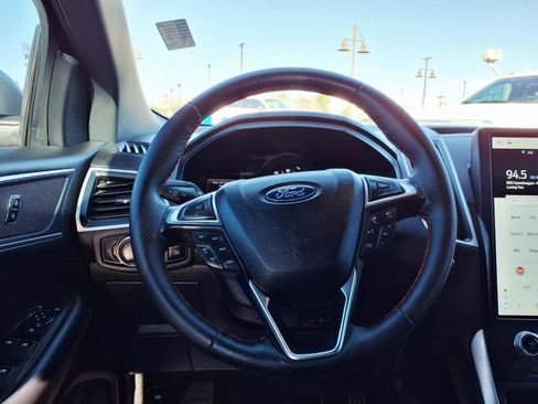 Certified 2023 Ford Edge ST-Line AWD/4WD image 19