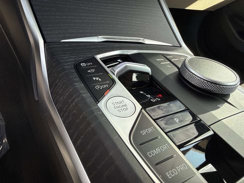 New 2026 BMW 330i Sedan w/ Premium Package RWD image 28