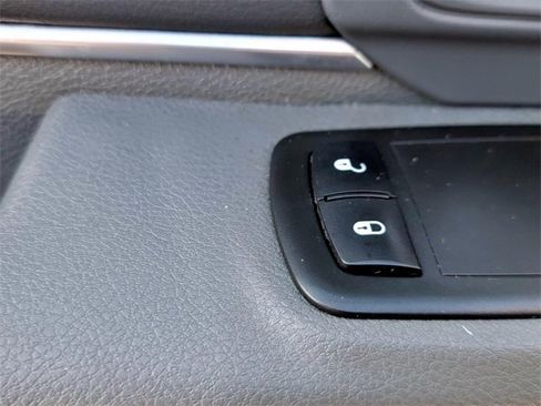 Used 2014 RAM 1500 Tradesman w/ Power & Remote Entry Group image 18