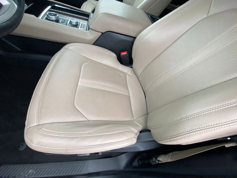 Certified 2024 Ford Expedition Limited AWD/4WD image 22