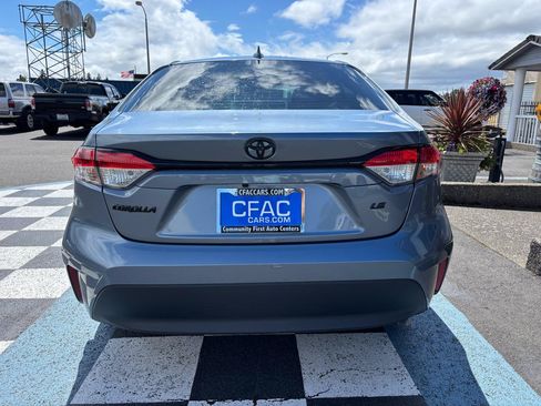 Used 2024 Toyota Corolla LE FWD image 4