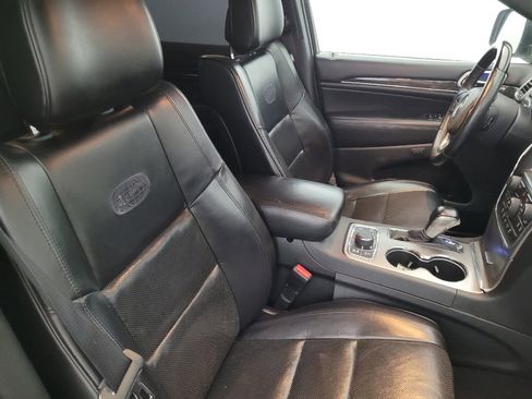 Used 2018 Jeep Grand Cherokee Overland image 21