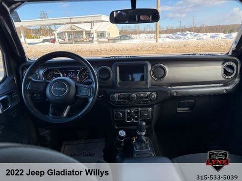 Used 2022 Jeep Gladiator Willys image 9