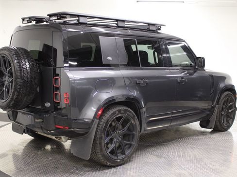 Used 2022 Land Rover Defender 110 X-Dynamic HSE image 5