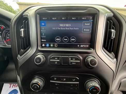 Used 2019 Chevrolet Silverado 1500 LT RWD image 15