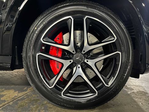 New 2026 Mercedes-Benz GLE 63 AMG S image 9