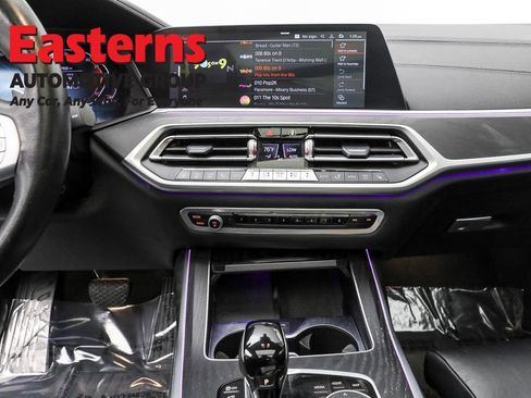 Used 2022 BMW X7 xDrive40i w/ Premium Package image 12