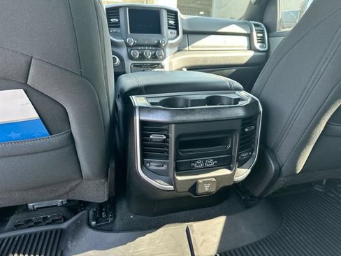Used 2022 RAM 1500 Big Horn AWD/4WD image 22
