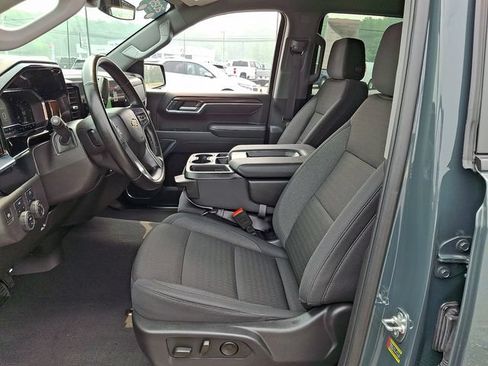 Certified 2025 Chevrolet Silverado 1500 LT AWD/4WD image 13