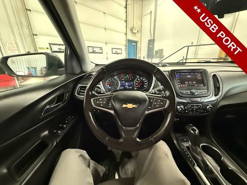 Used 2021 Chevrolet Equinox LT AWD/4WD image 15