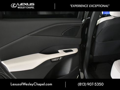 Used 2023 Lexus RX 350 Premium image 24