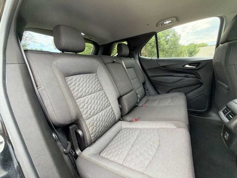 Used 2019 Chevrolet Equinox LT AWD/4WD image 17