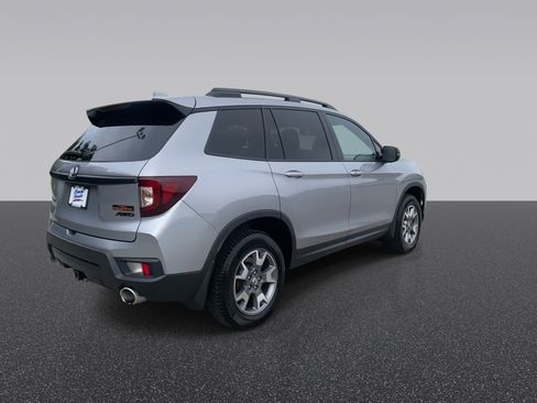 Used 2022 Honda Passport TrailSport image 9
