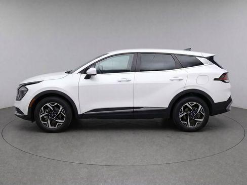 Used 2025 Kia Sportage LX FWD image 6