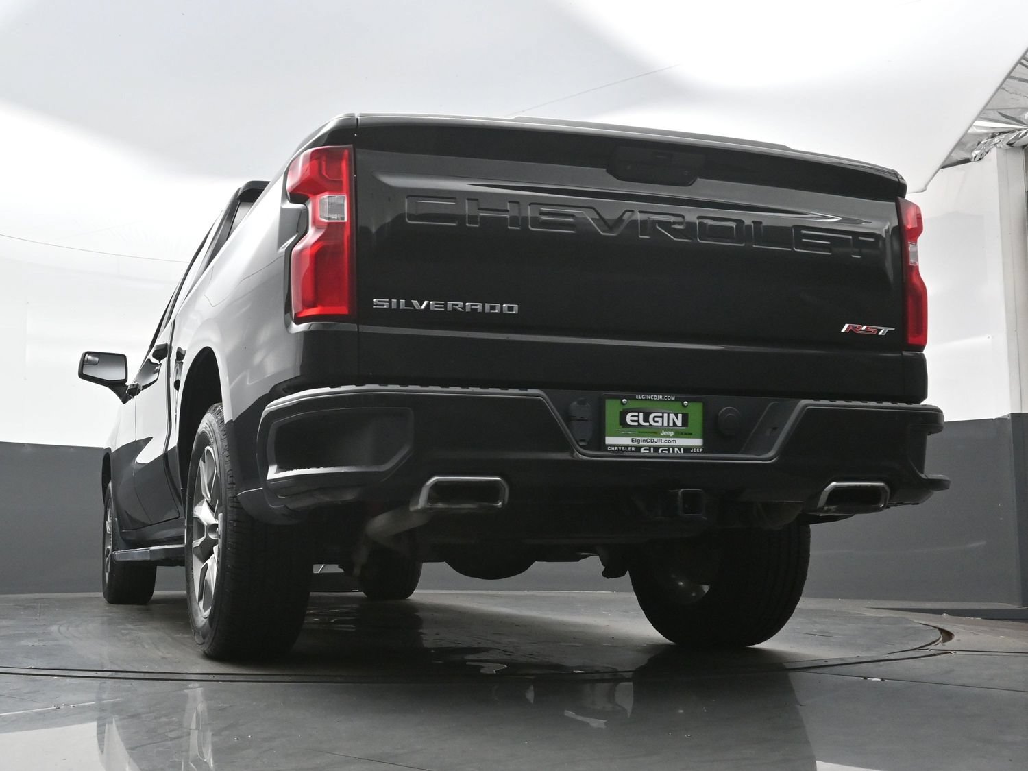 Used 2021 Chevrolet Silverado 1500 RST AWD/4WD image 29