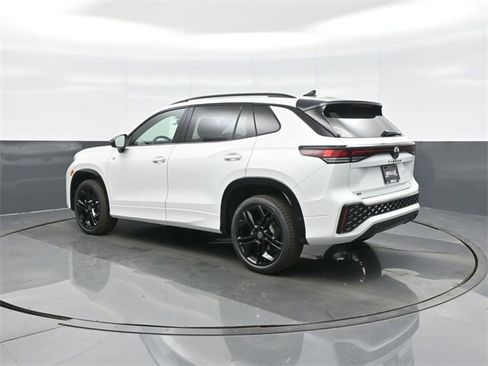 New 2026 Volkswagen Tiguan SE R-Line image 5