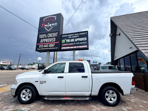 Used 2019 RAM 1500 Tradesman w/ Chrome Appearance Group RWD image 37