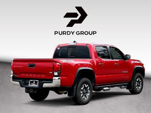 Used 2019 Toyota Tacoma TRD Off-Road AWD/4WD image 8