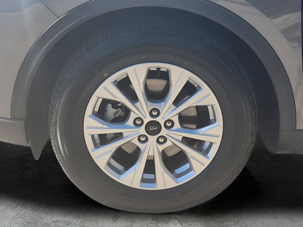 Used 2024 Ford Escape Active w/ Cold Weather Package FWD image 27