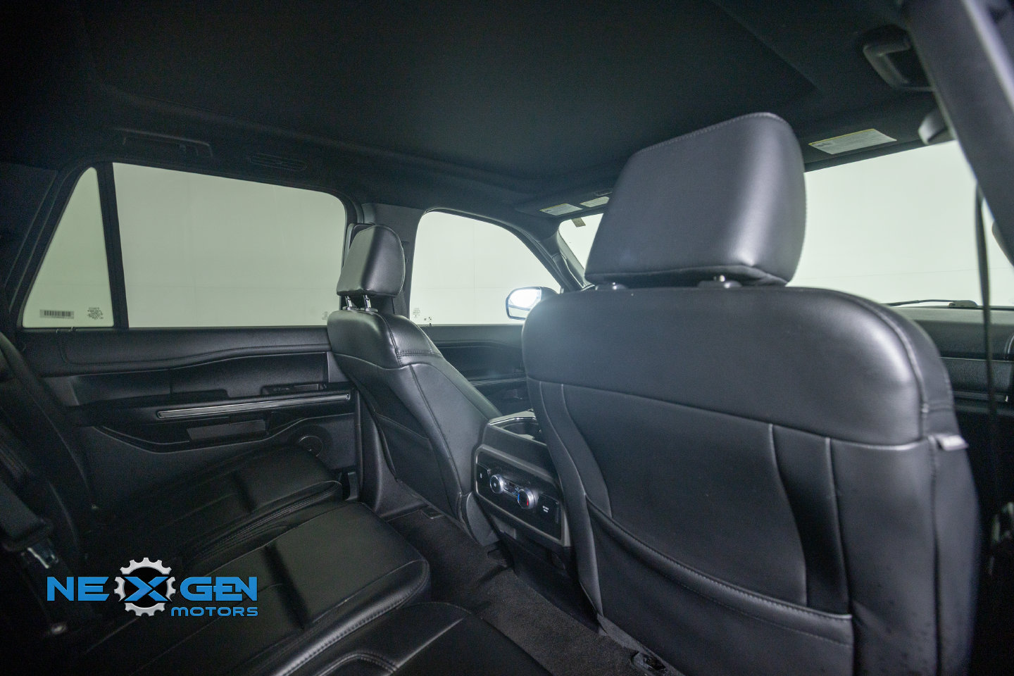 Used 2021 Ford Expedition Max XLT AWD/4WD image 42