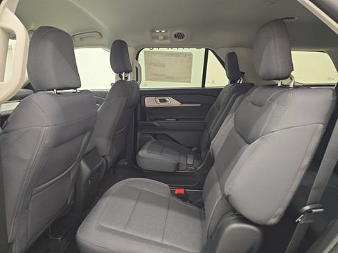 New 2026 Ford Explorer Active AWD/4WD image 20