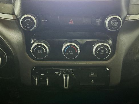 Used 2022 RAM 1500 Big Horn w/ Trailer Tow Group image 18