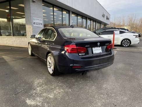 Used 2017 BMW 330i xDrive Sedan image 7
