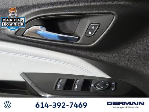 Used 2025 Chevrolet Trax LT w/ LT Convenience Package image 28