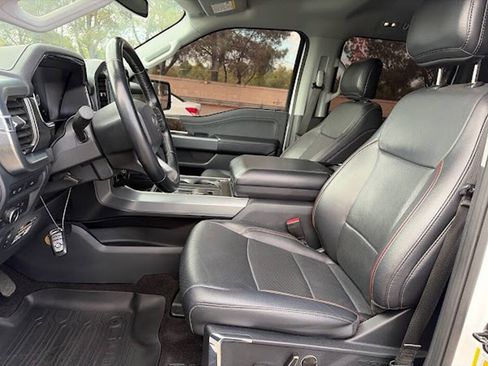 Used 2021 Ford F150 Lariat w/ FX4 Off-Road Package AWD/4WD image 11